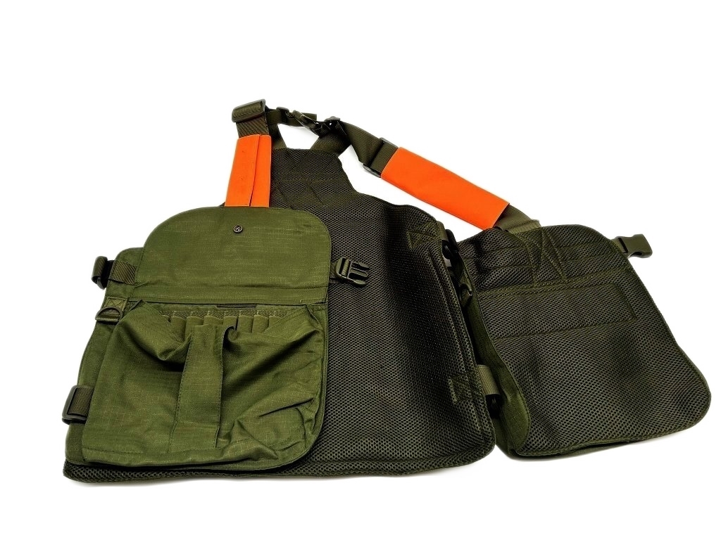 RASPORT GREEN NYLON THREE POCKET VEST